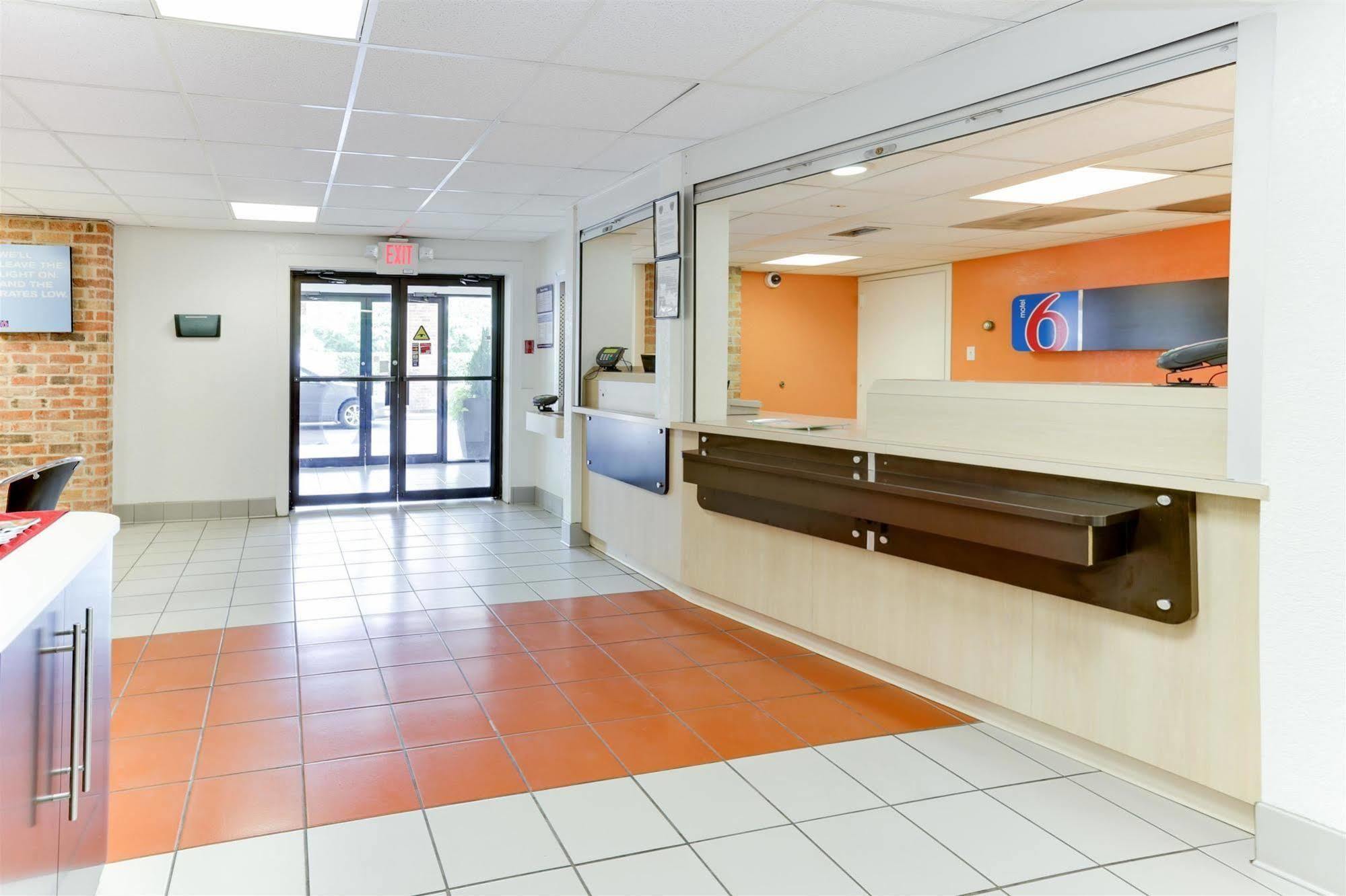 Motel 6 Houston, Tx - West Екстериор снимка